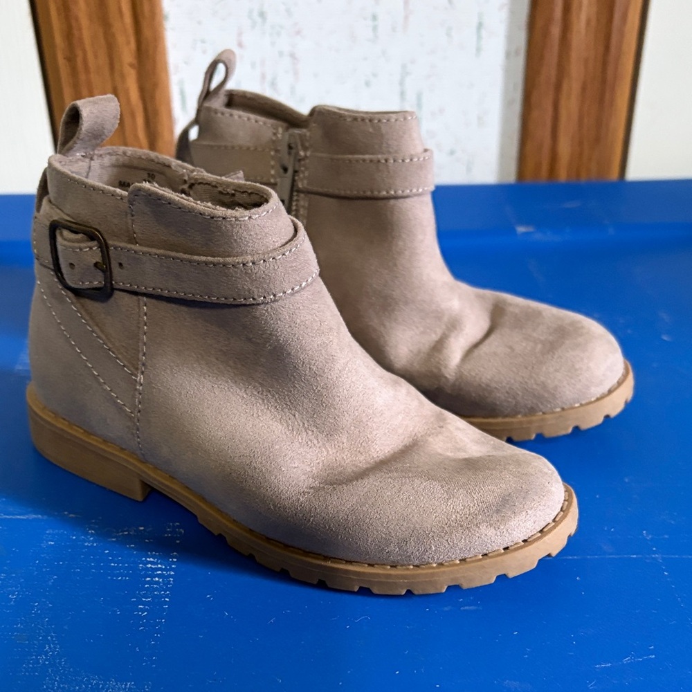 Chocolate Kids Boots in Light Brown